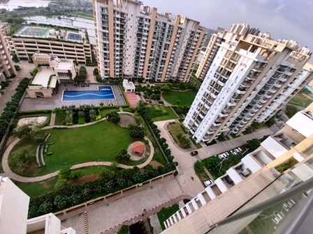 4 Bhk flat available for sale in Emaar Imperial Gardens